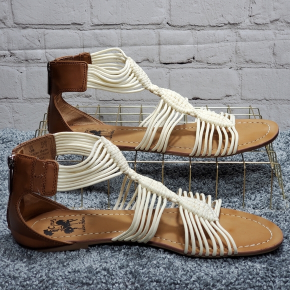 Sam Edelman - Picture 2 of 8